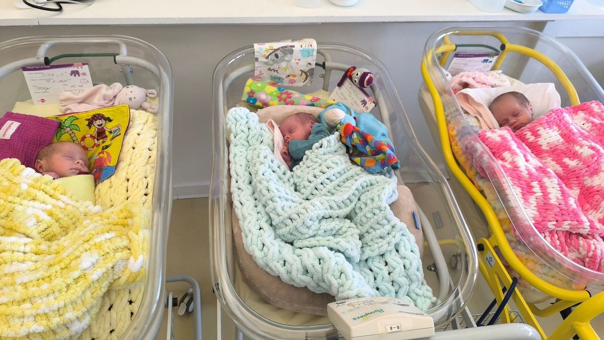 Jedna ku 100 milionům. V Košicích se narodila jednovaječná trojčata
