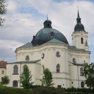 Chrám ve Křtinách v Moravském krasu je monumentálním poutním místem.