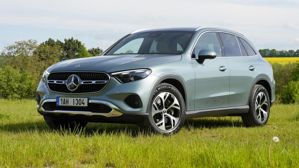 Test Mercedesu GLC: Nadchne i téměř v základu