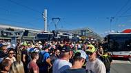 Neumíte to zorganizovat. Lidi v Brně vytočil kolaps dopravy kvůli Grand Prix