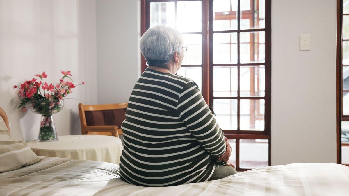 Stáří v osamění: Epidemie, kterou si společnost způsobila sama