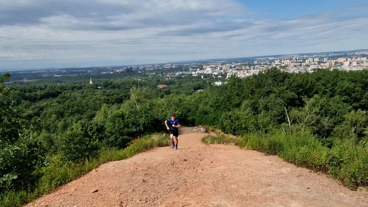 Ostravská hořící halda Ema je pro turisty bezpečnější a přístupnější. Město ji upravilo