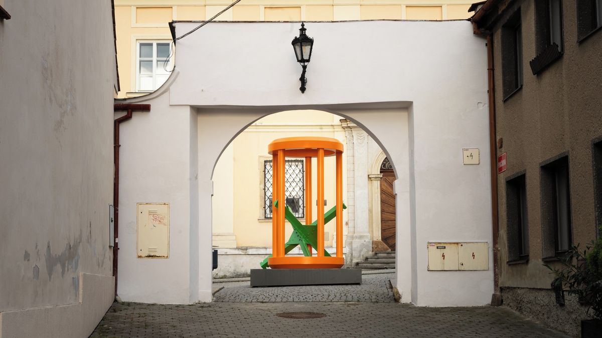 Boskovice řeší záhadu hlavolamu. Neví, co dál s obřím ježkem v kleci