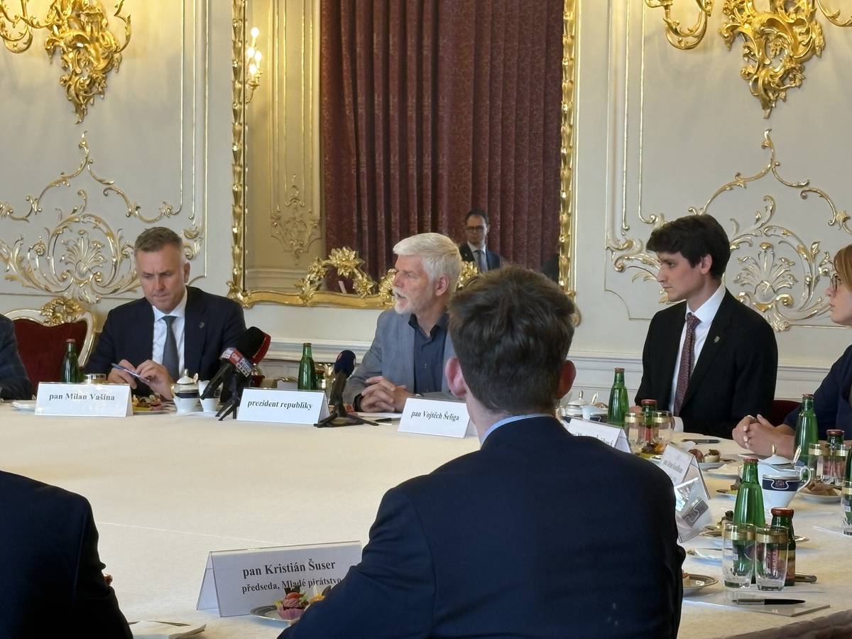 Prezident ocenil jejich odvahu za vstup do politiky v mladém věku