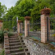 Zahrada nabízí malebná a tajuplná zákoutí.