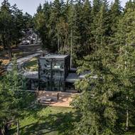 Majitel svěřil výběr pozemku architektům.