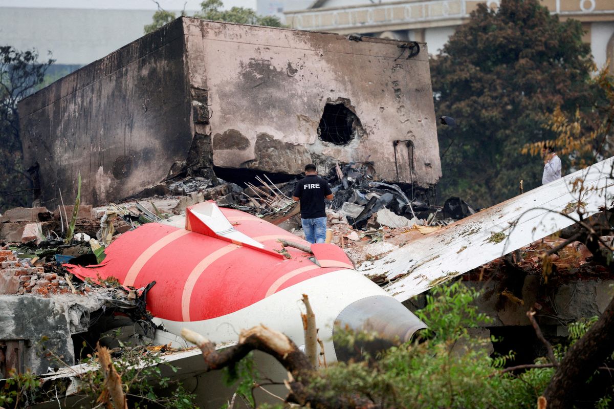 Vyšetřovatelé pádu letadla Air India zkoumají vypnuté přepínače paliva