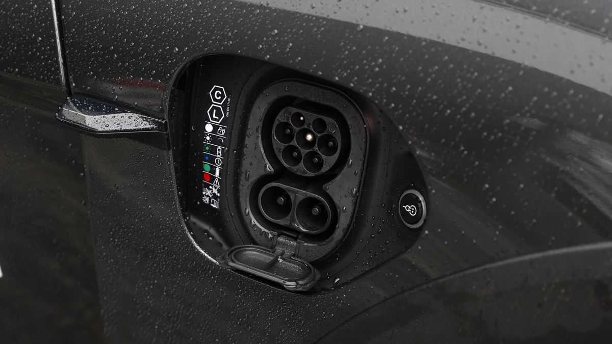 KVÍZ: CCS, CHAdeMO nebo V2X. Vyznáte se ve zkratkách ze světa elektromobilů?