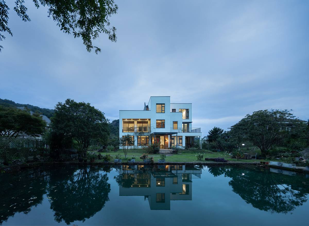 Vila vznikla přestavbou jiného domu.