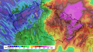 Z plavek do svetrů. Léto si dává pauzu, teploty půjdou výrazně dolů