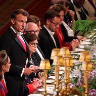 Emmanuel Macron už před banketem vyzval k omezení závislosti na USA a Číně. 