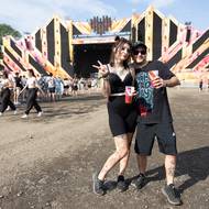 Návštěvníci festivalu Beats for Love. 