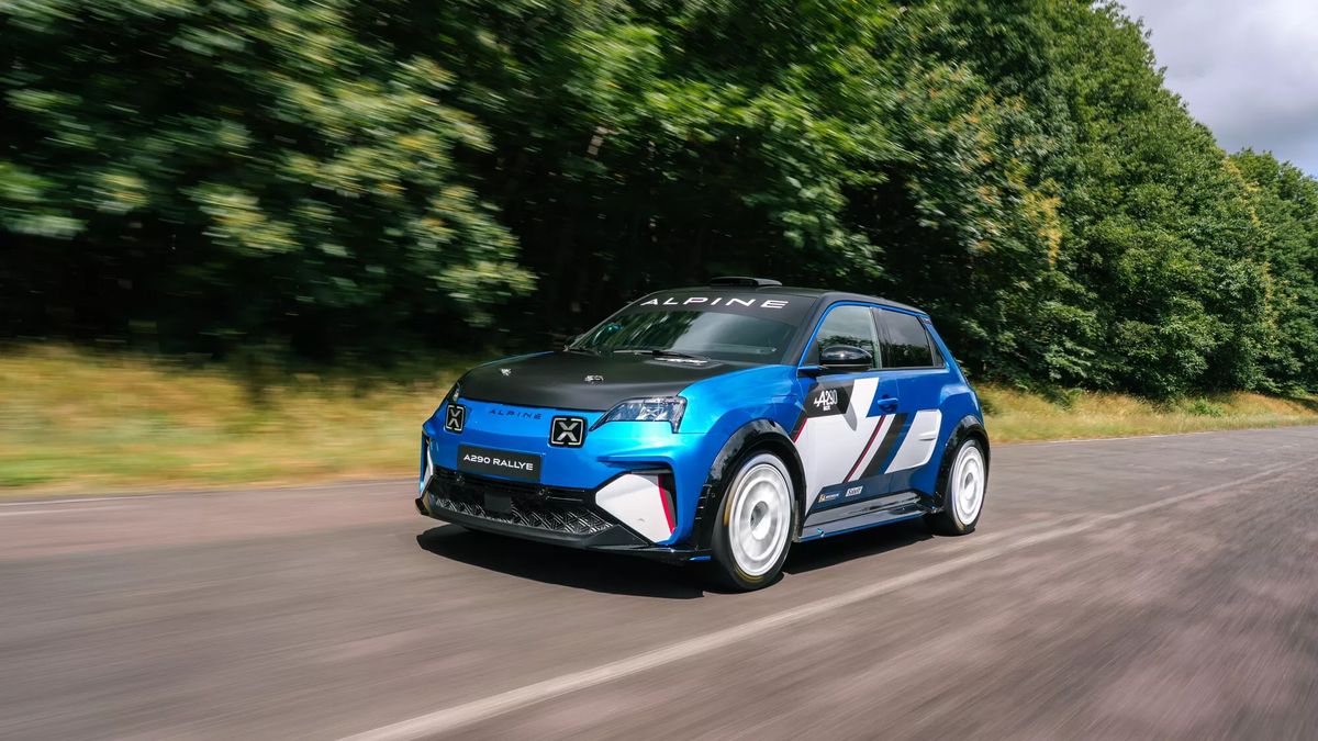 Alpine přestavěl elektrický hot hatch na soutěžní speciál