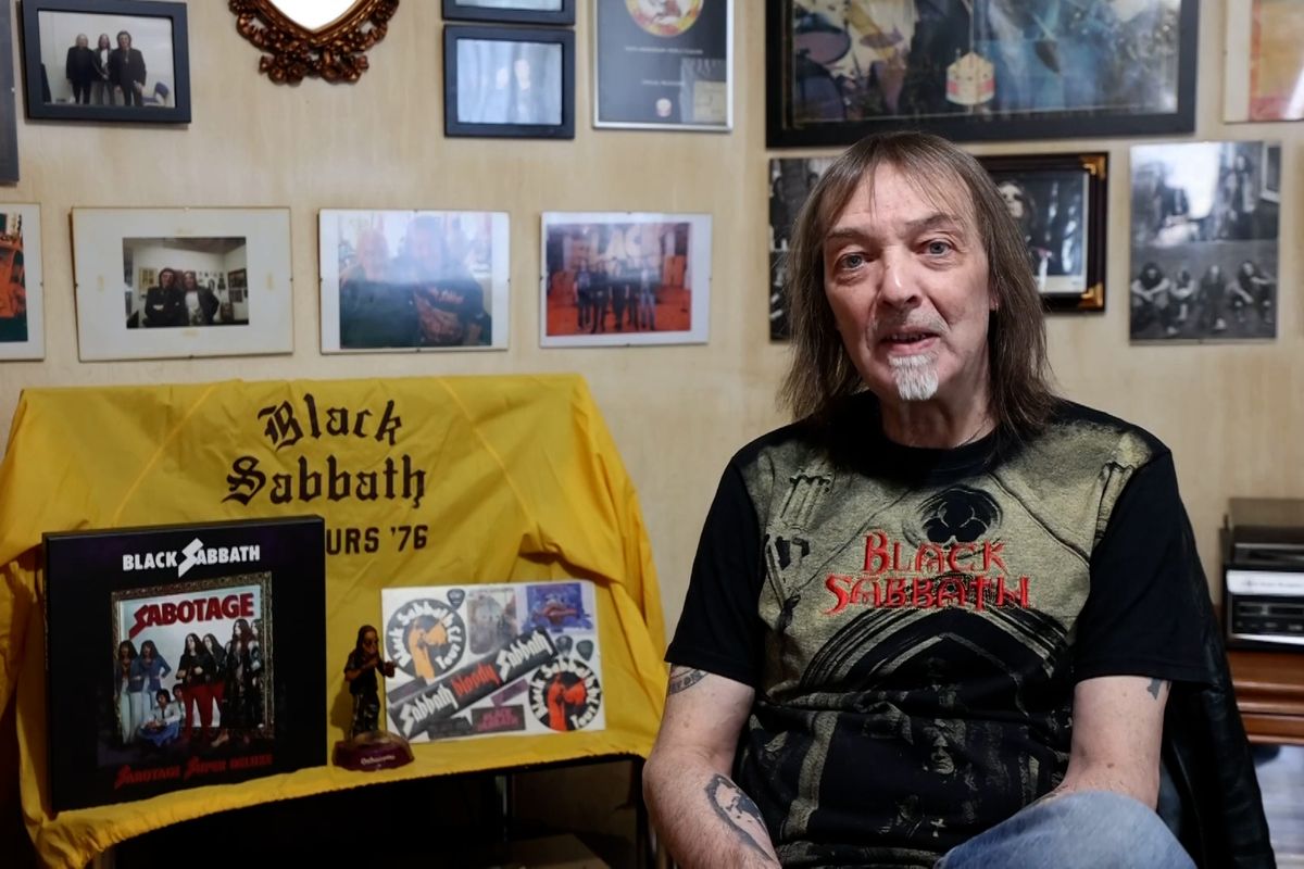 Živoucí Ozzák má doma největší sbírku memorabilií Black Sabbath na světě za víc než sedm milionů