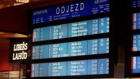 ON-LINE: Blackout v Česku. Dodávky se postupně obnovují