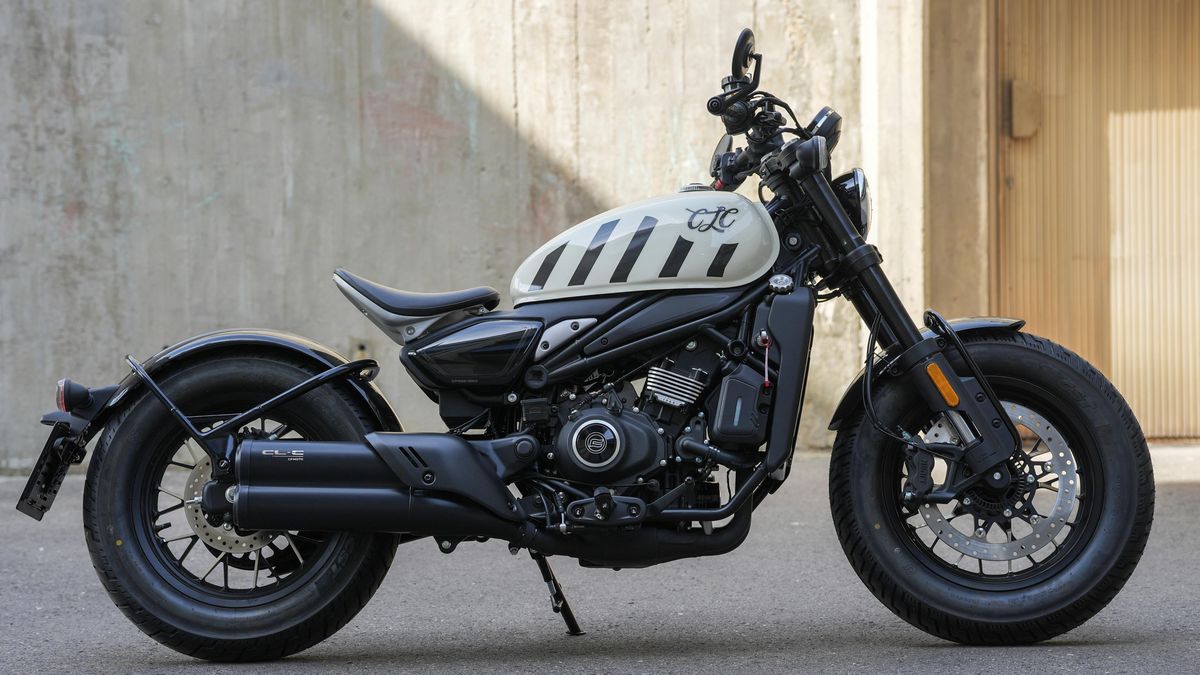 Test CFMoto 450 CL-C: Překvapivě dospělý bobber za rozumné peníze