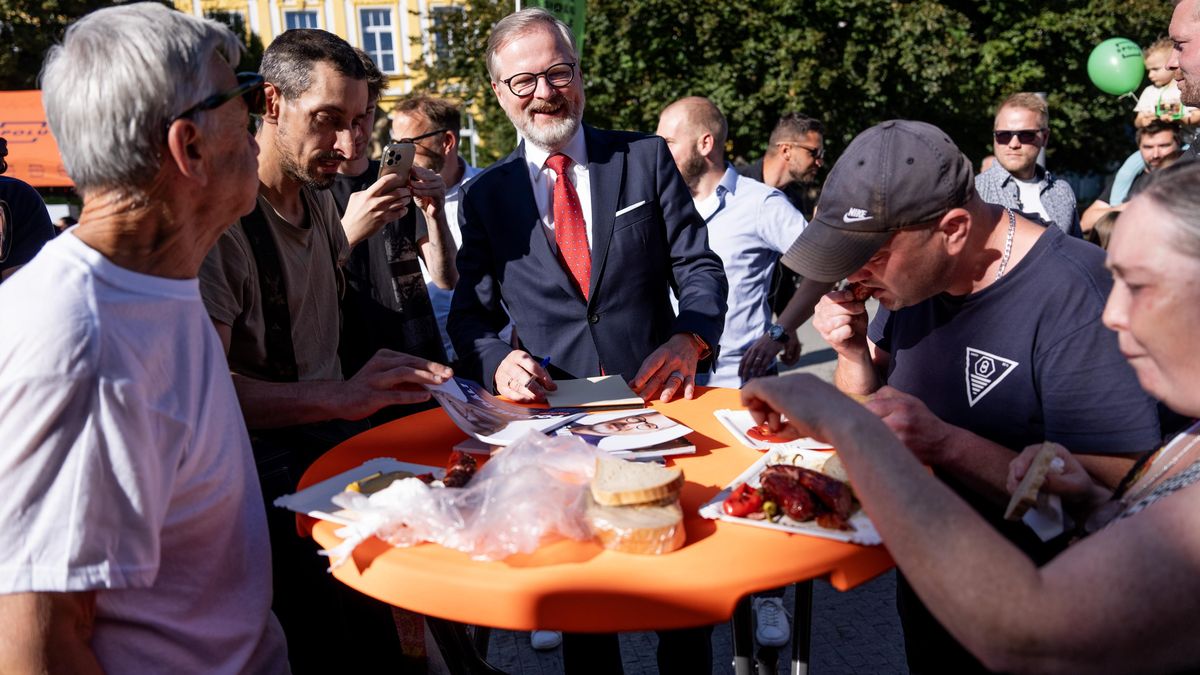 Fiala ve stopách Babiše. I ve Spolu zjistili, že voliči si lídra chtějí osahat