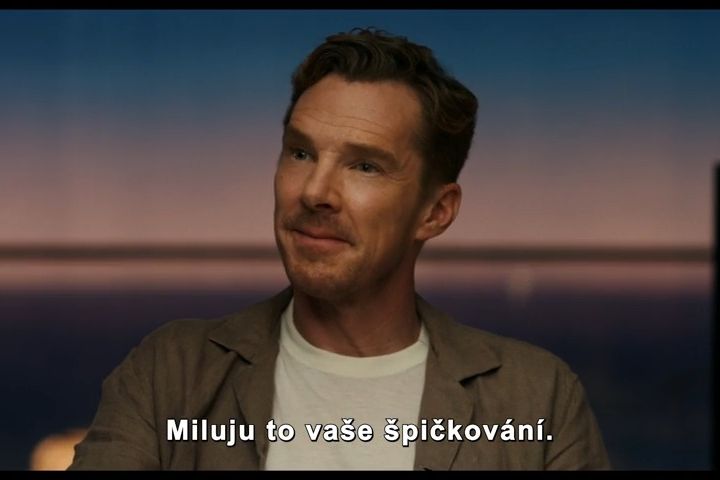 RECENZE: Roseovi znovu válčí, s humorem a po anglicku