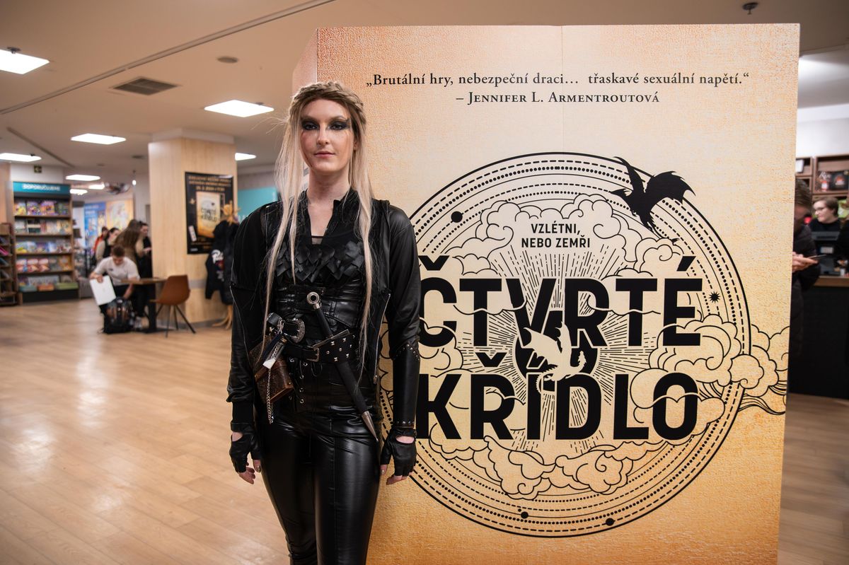Draci, sex a hledání naděje uprostřed chaosu. Proč mladí čtenáři milují žánr romantasy