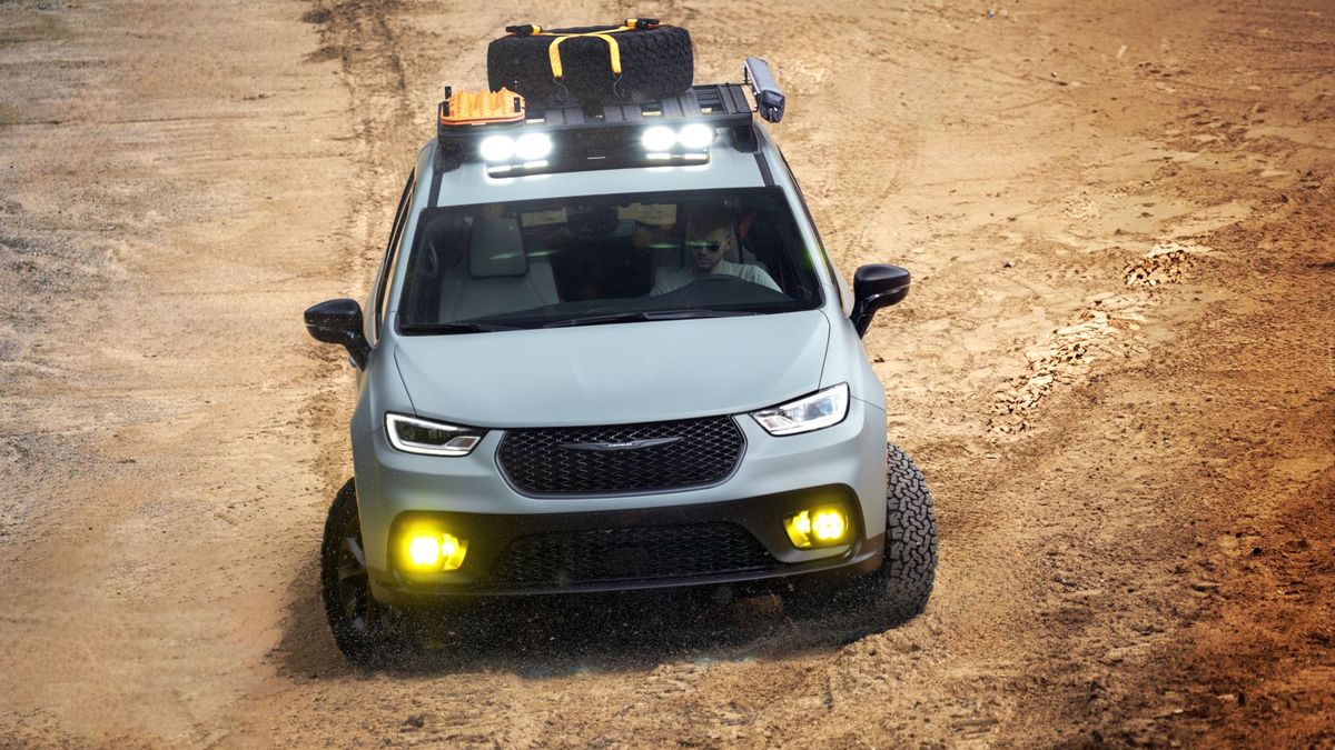 MPV pro cestovatele. Chrysler představil koncept terénního minivanu