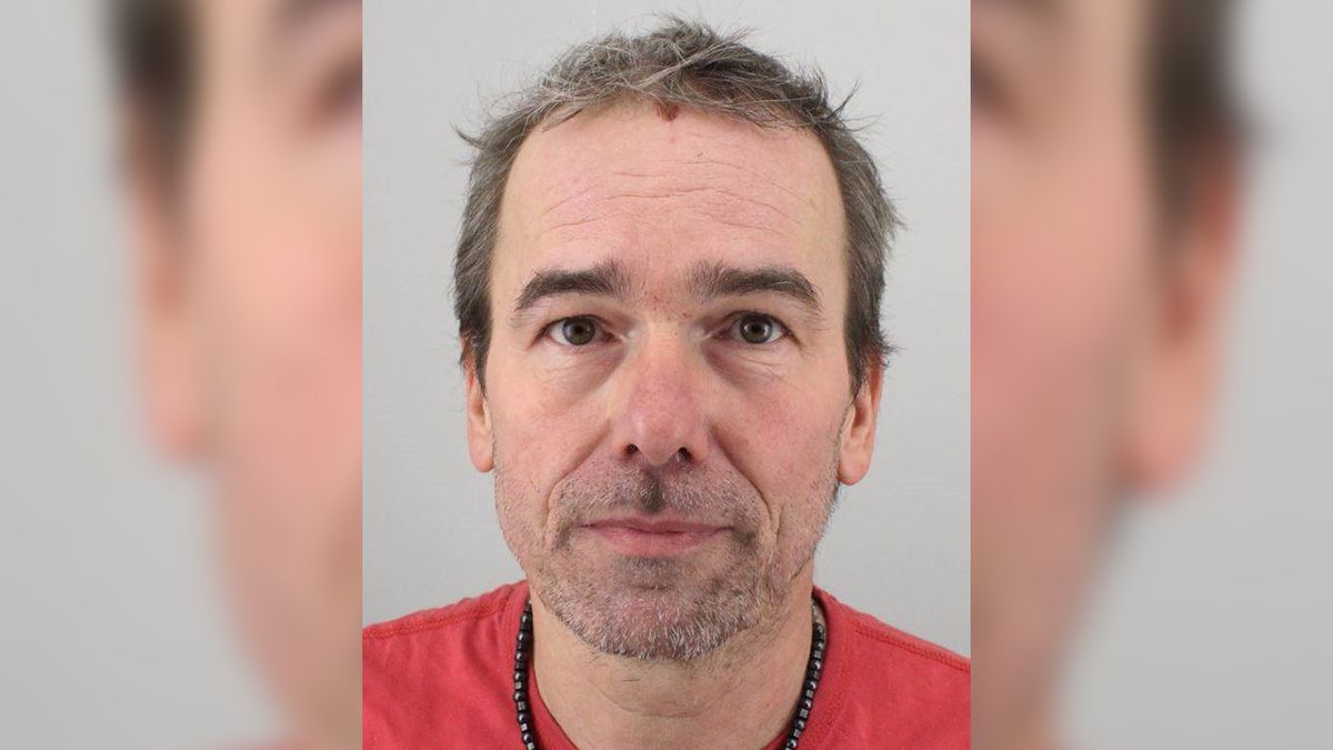Policie hledá společnosti nebezpečného a ozbrojeného muže z Mostu