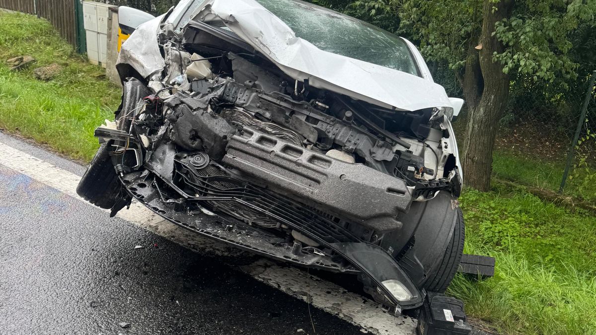 Na Karvinsku vjel najednou senior do protisměru. Pět zraněných