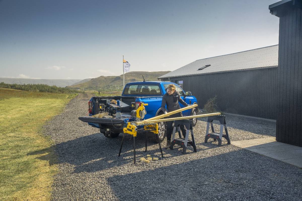 Sytém Ford Pro Power Onboard umožňuje napájet i náročnější příslušenství. 