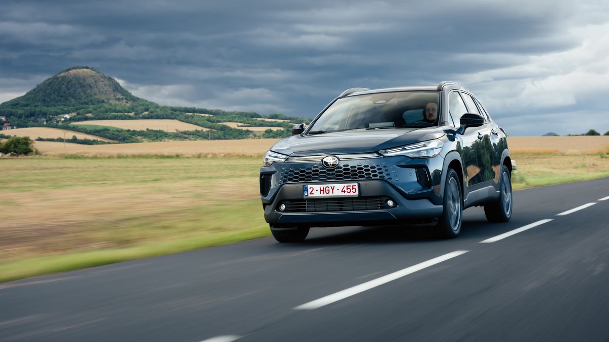 První jízda s omlazenou Toyotou Corolla Cross: univerzál nové éry