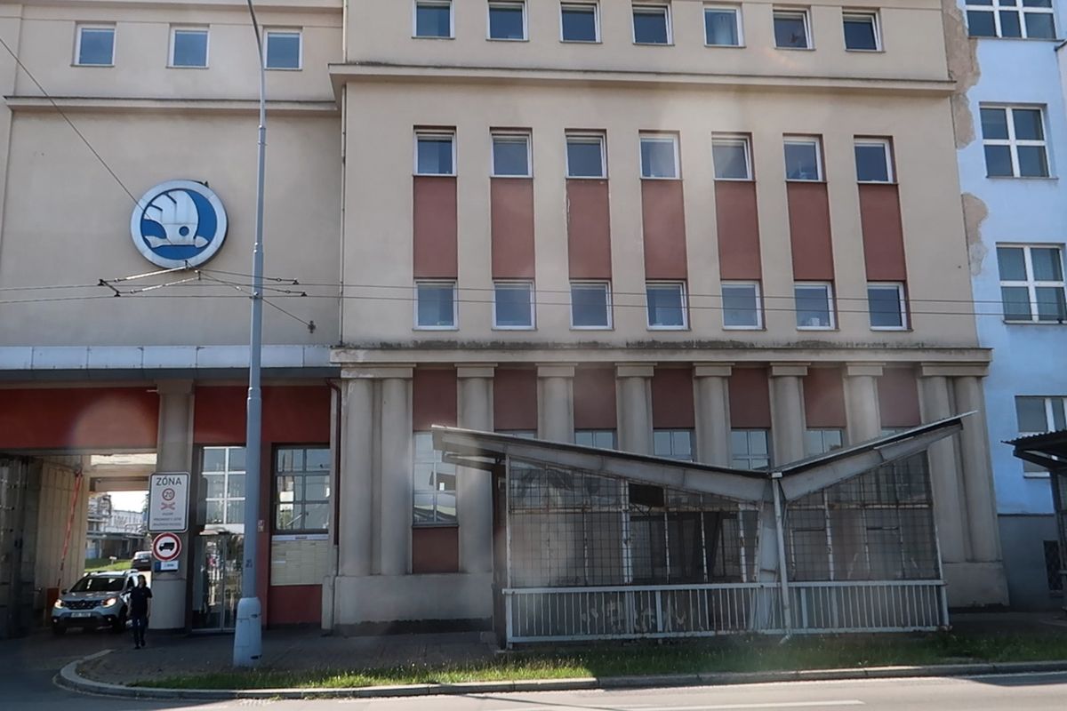 Bývalé ředitelství plzeňské Škodovky se promění ve studentskou kolej