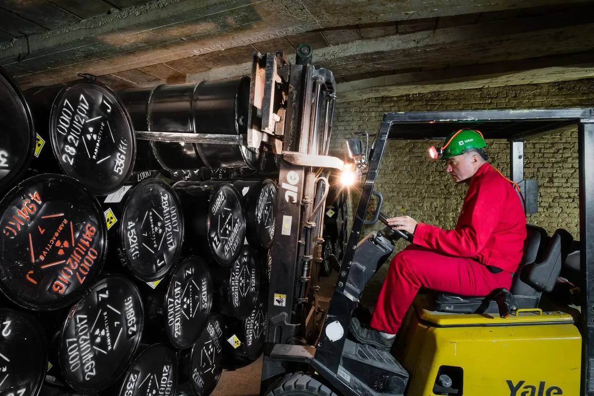 Uložení radioaktivního odpadu