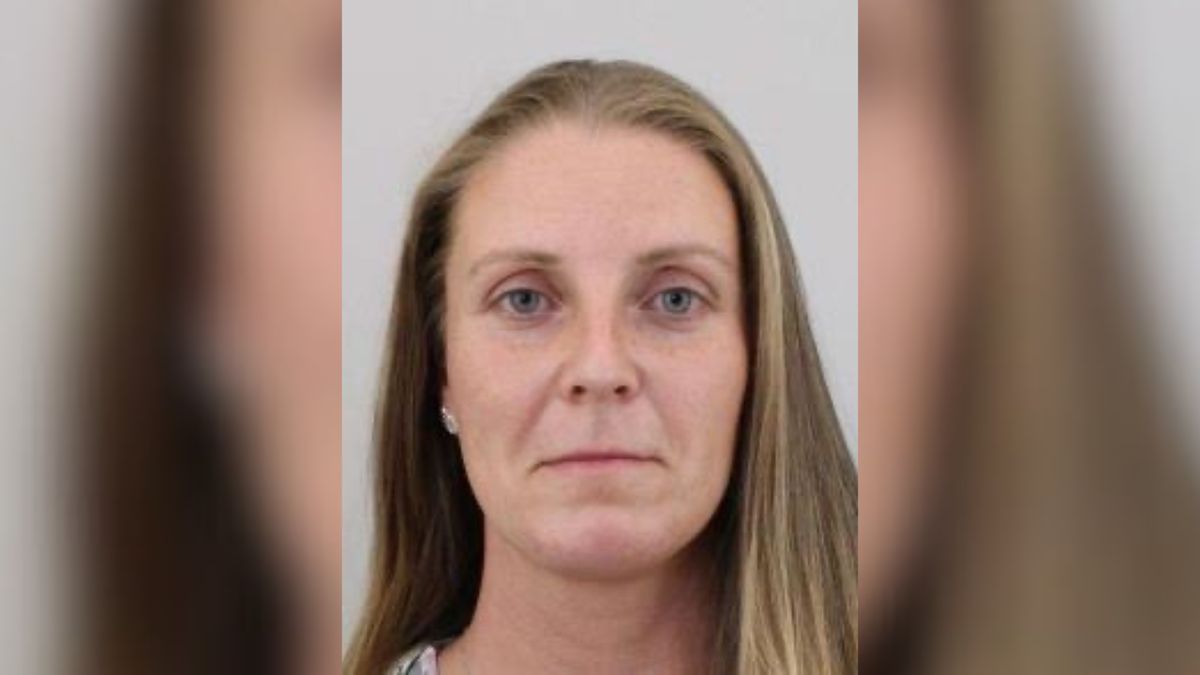 Žena odešla z domova v Tachově i s tříletou dcerou. Naposledy je viděli v autobuse