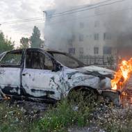 Charkov, ležící na severovýchodě Ukrajiny poblíž hranic s Ruskem, je od začátku války terčem pravidelných ruských útoků dronů a raket.