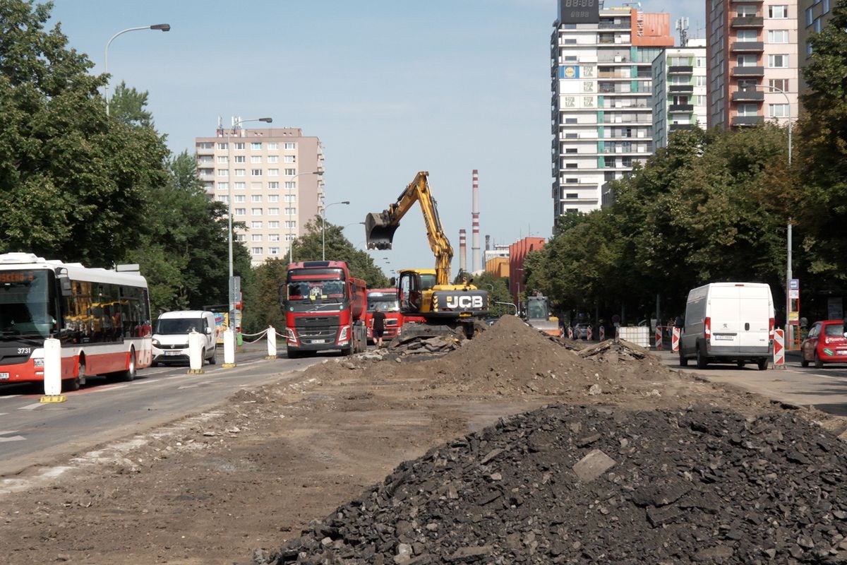 Stavba tramvajové linky v Malešicích potrvá další dva roky