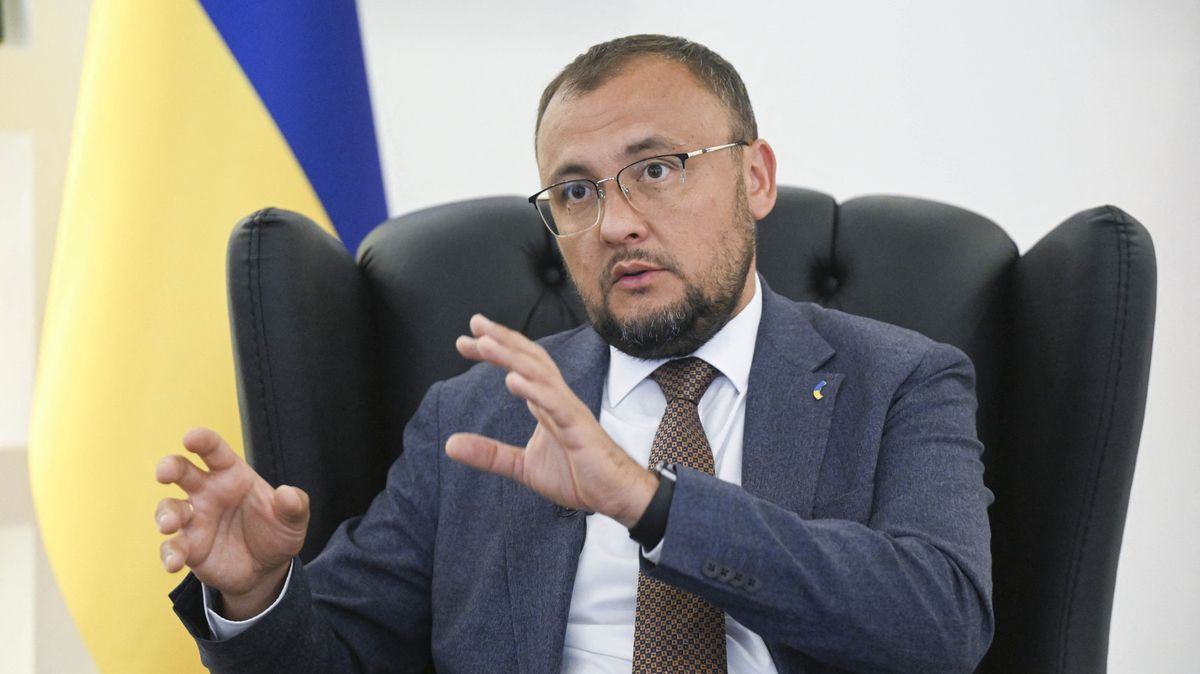 „Umíme zabíjet Rusy, vy ještě ne.“ Diplomat vysvětluje, proč NATO potřebuje Ukrajinu