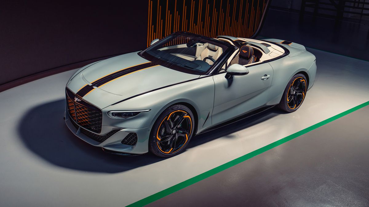 Bentley představuje první z posledních dvanáctiválcových modelů