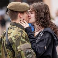 Studenti se mohli konečně setkat i s nejbližšími.