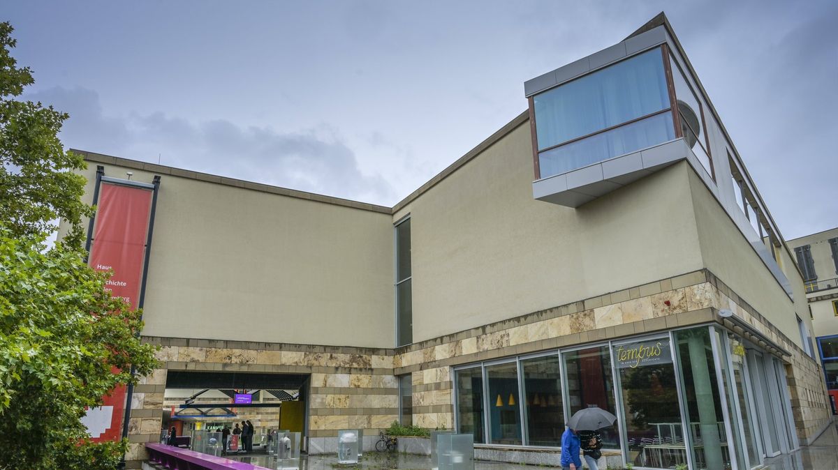 Stuttgartské muzeum láká na výstavu jen pro nahé návštěvníky