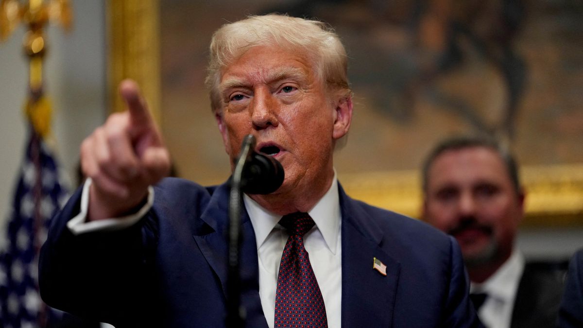 Trump zveřejnil ruské a ukrajinské ztráty za tento rok