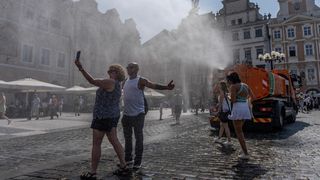 FOTO: Vedra v Česku. Teploměry atakovaly 35 stupňů