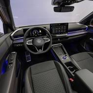 Kabina nabízí moderní minimalismus.