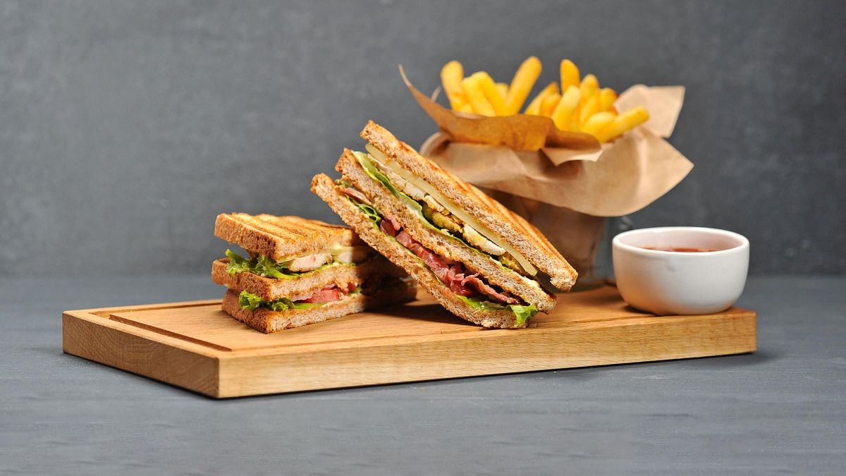 Večeře vyřešena toasty: recepty na oblíbené sendviče z celého světa