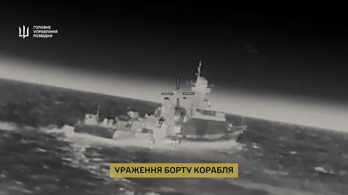 Ukrajinské drony zasáhly u Krymu ruskou raketovou loď