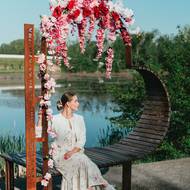 Pod rukami mladé floristky rozkvetlo letos v květnu i srdce na karvinských Lodičkách.