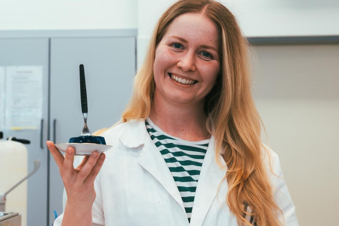 Vodivý hydrogel z Brna s vlastností živé tkáně propojuje světy biologie a elektroniky