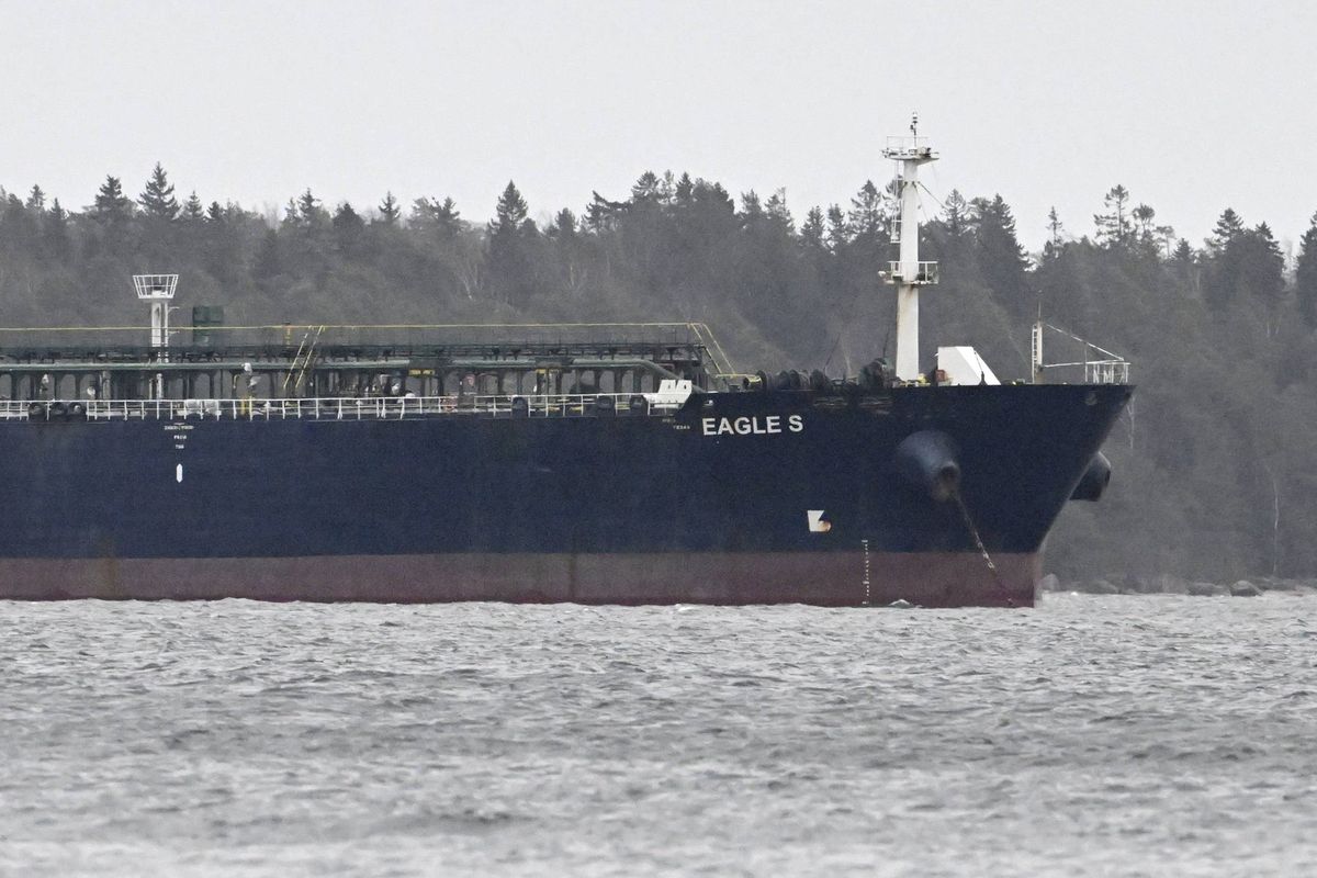 Odhalení lodě ruské stínové flotily Eagle S: V době poškození kabelu nefungovalo nahrávací zařízení 