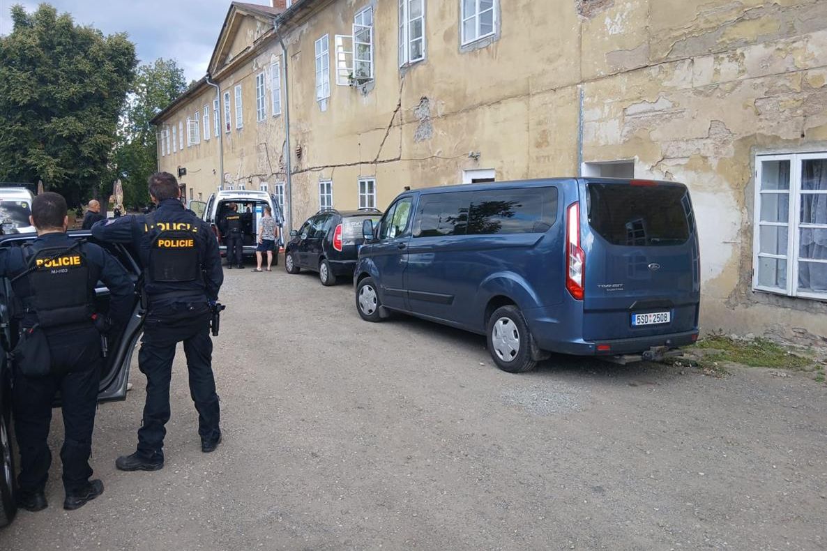 Policie v Mladé Boleslavi odhalila nelegální cizince, nejvíc bylo Filipínců