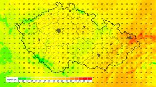 Silný vítr na Moravě lámal stromy a ničil střechy. Přispět by mohl i k velmi teplé noci 