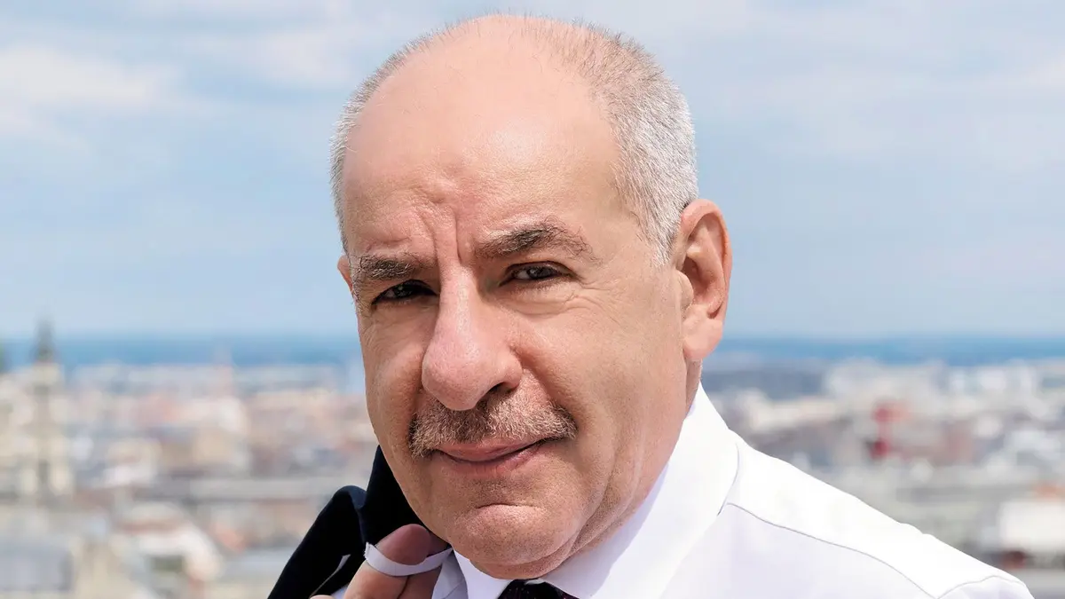 Petice za setrvání maďarského prezidenta ve funkci má už desítky tisíc podpisů