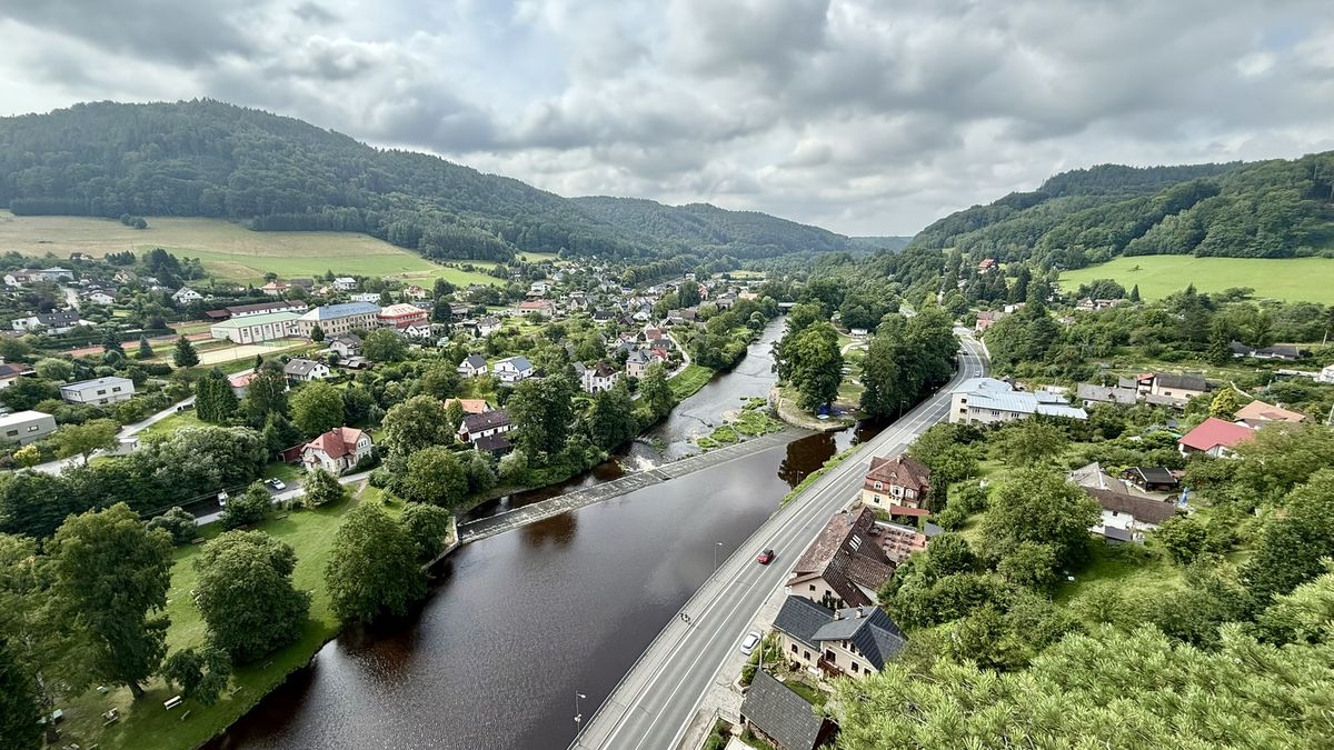 Nejkrásnější vyhlídka v Česku? Zahrádka je přístupná nonstop a zdarma