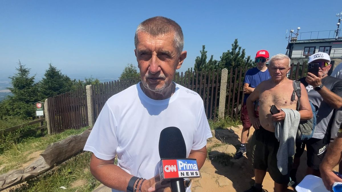 Čekal jsem to horší, řekl Babiš. Ve vedru vylezl na Lysou horu